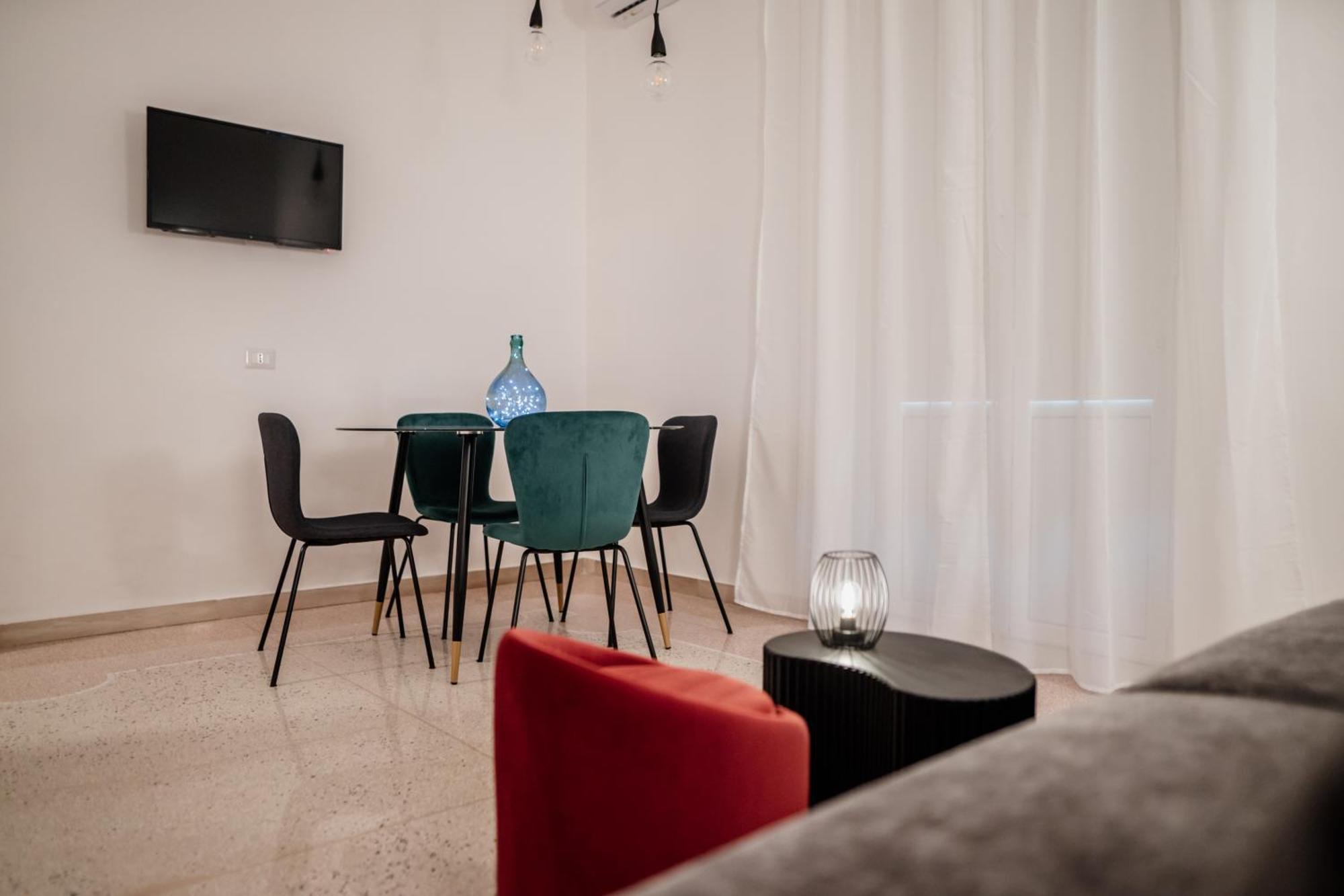 Poesis Suite Bari Esterno foto